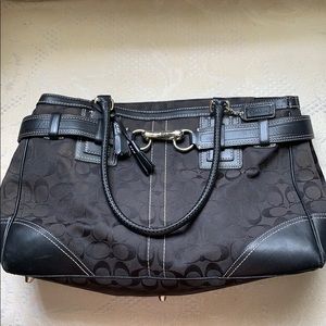 Coach Signature Jacquard Hampton Shoulder bag